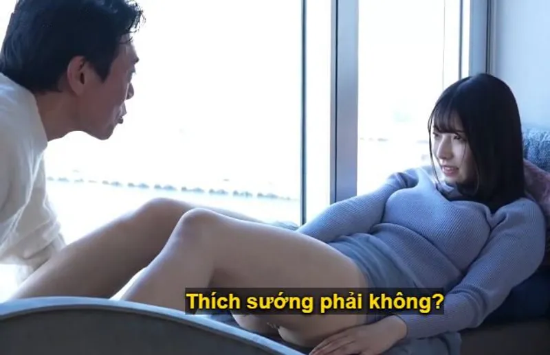 Cuộc hẹn hò giữa ông bác lớn tuổi và cô minh tinh trẻ tuổi mới chập chững sự nghiệp tại nhà nghỉ sang trọng.